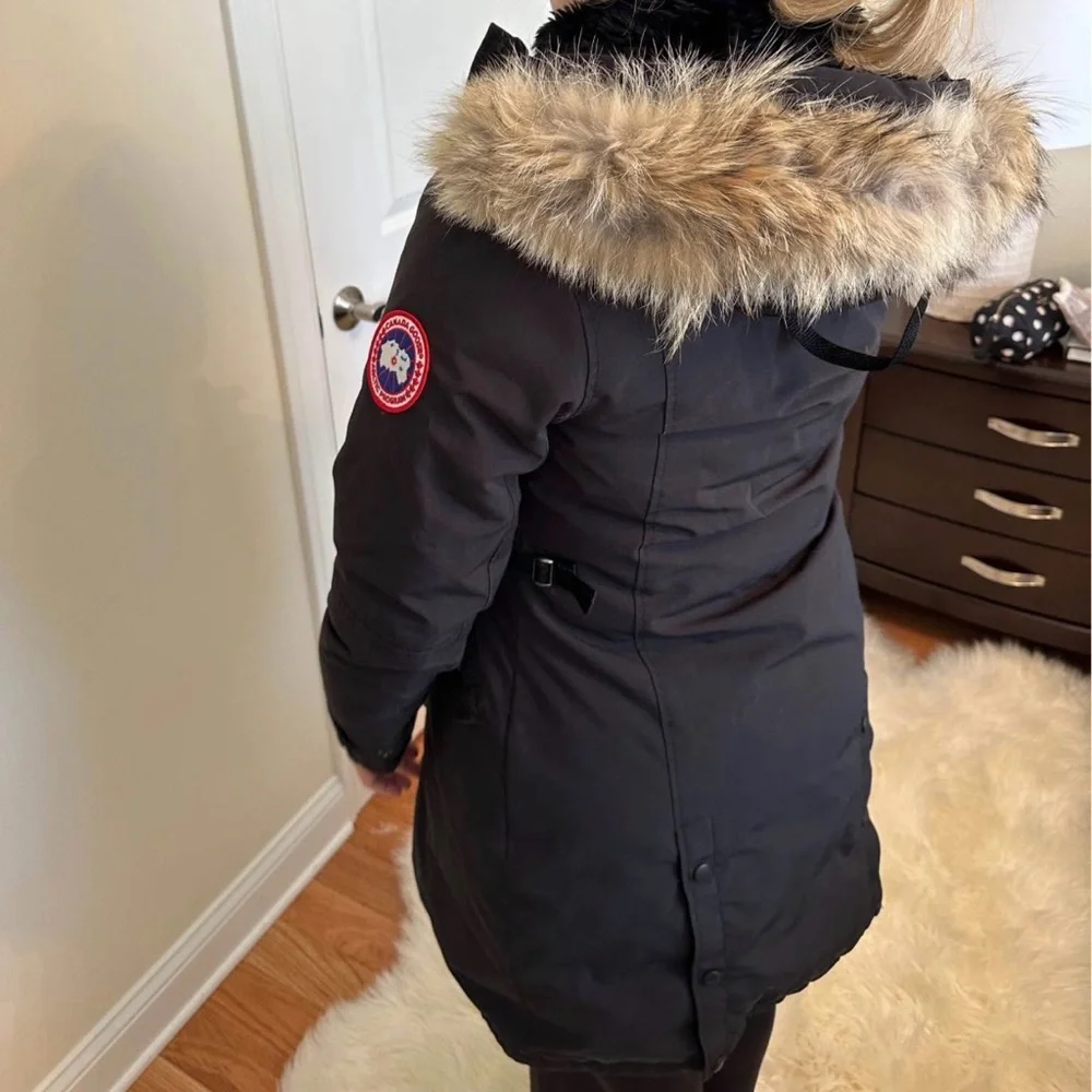 Women's Canada Goose Black Parka with Fur Trim - Picture 1 of 11